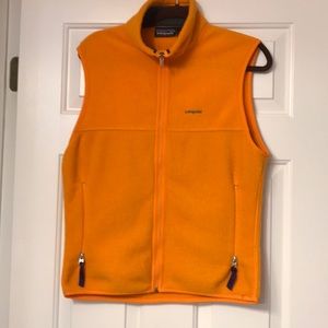 Synchilla Orange Patagonia woman’s Vest small